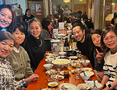 一緒に学んだ仲間と、本物のワイン会を体験！